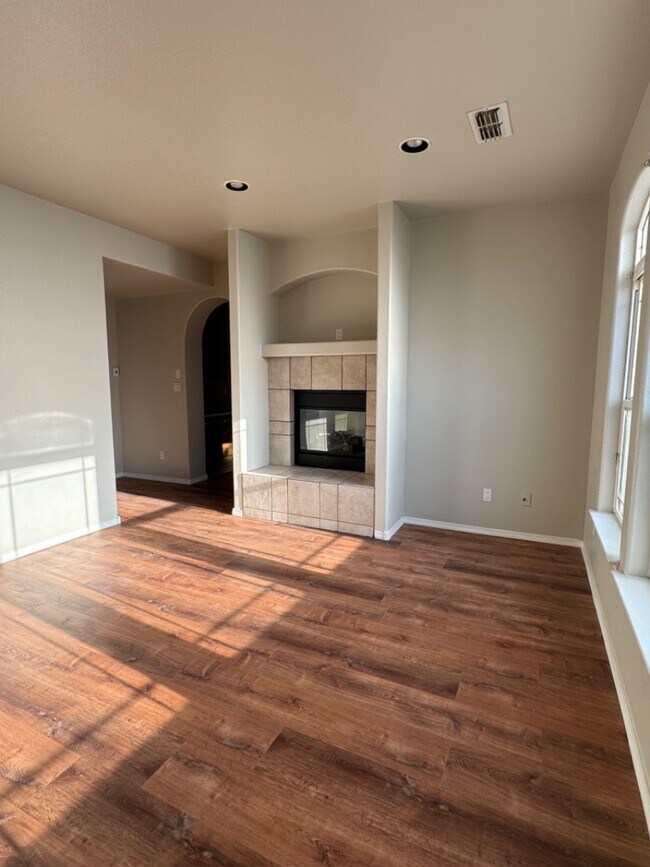 Building Photo - 10459 Chandler Dr NW