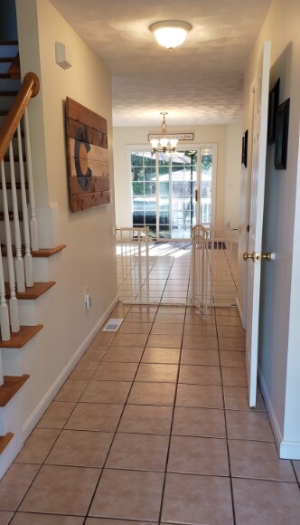 Building Photo - 10 Keneson St