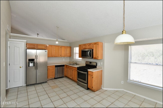 Building Photo - 12257 Robert Dahl Dr