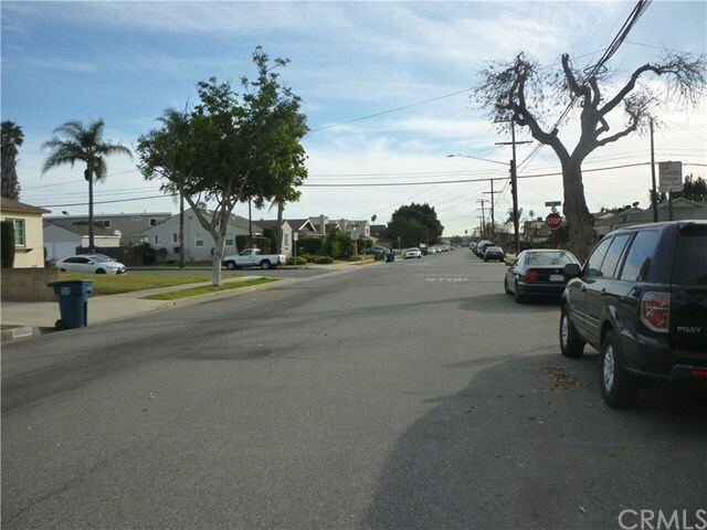 Building Photo - 15919 Dalton Ave