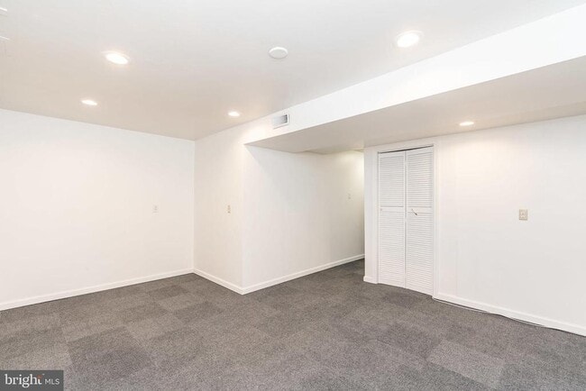 Building Photo - 1402 Spring Plow Ct