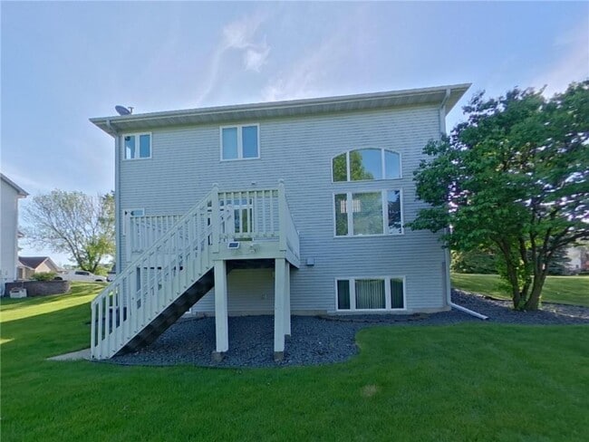 Building Photo - 8970 Windsor Cir