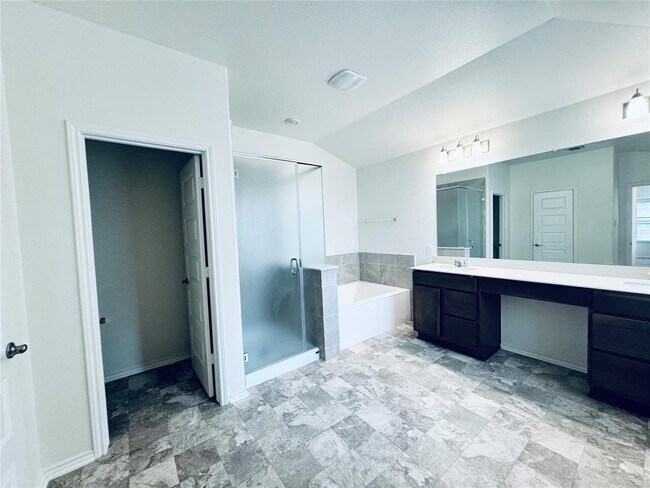 Building Photo - 709 Jud Allen Wy