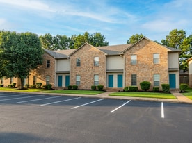 Building Photo - Glenwood Townhomes