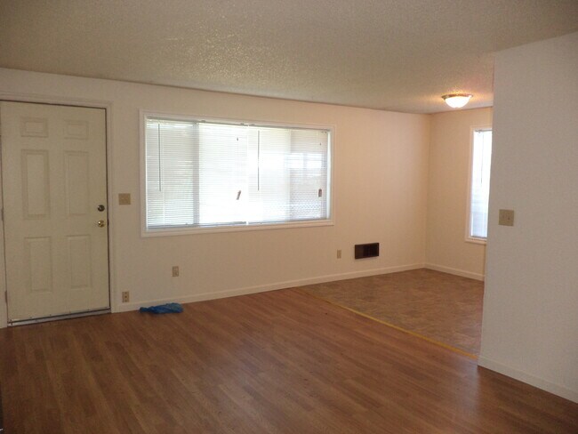 Building Photo - 2301-2303 La Frambois Rd.