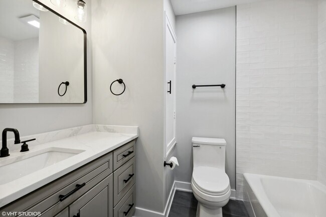 Building Photo - 43 Orchard Terrace