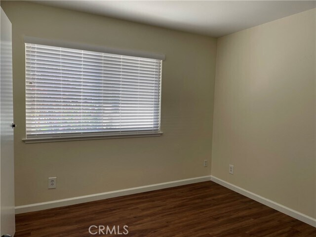 Building Photo - 6331 Balmoral Dr