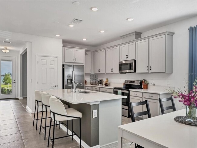 Building Photo - 7724 Saloon Ln