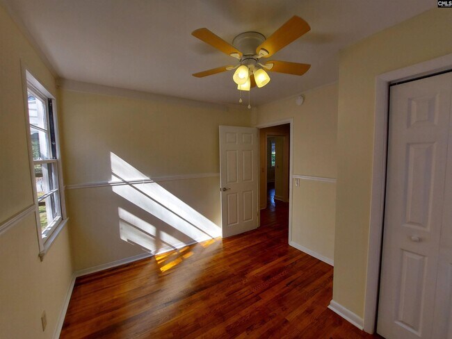 Building Photo - 1713 Lacy St