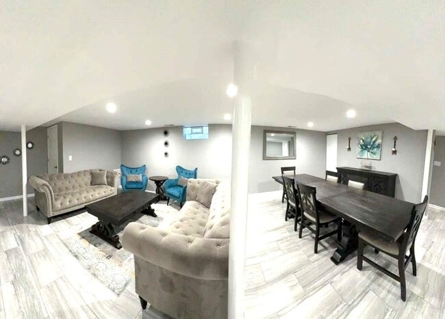 Building Photo - 8001 N Elmore St