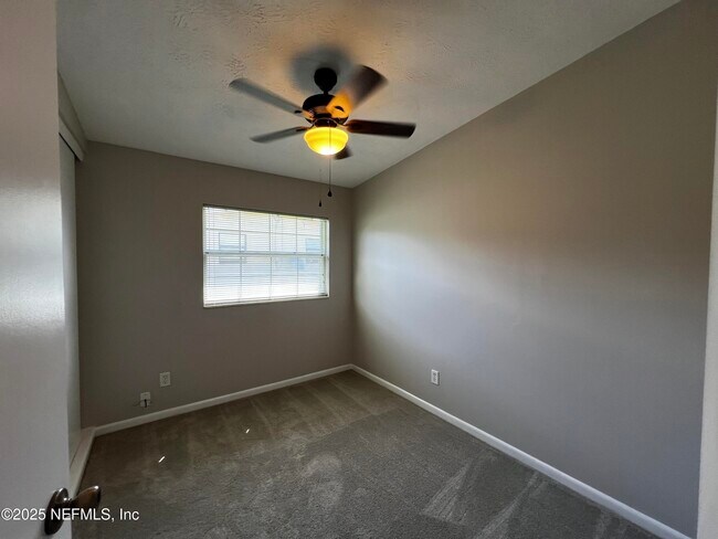 Building Photo - 11505 Inez Dr