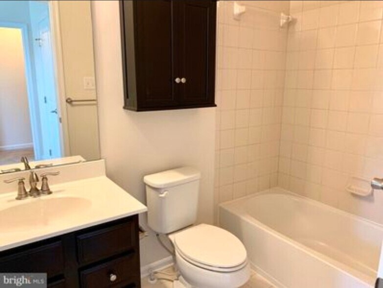 Building Photo - 7218 Winding Hills Dr