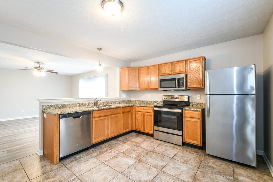 Building Photo - 11615 Signet Ln