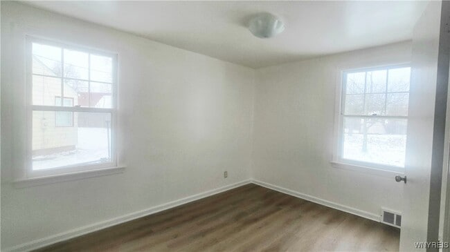 Building Photo - 359 Wrexham Ct N