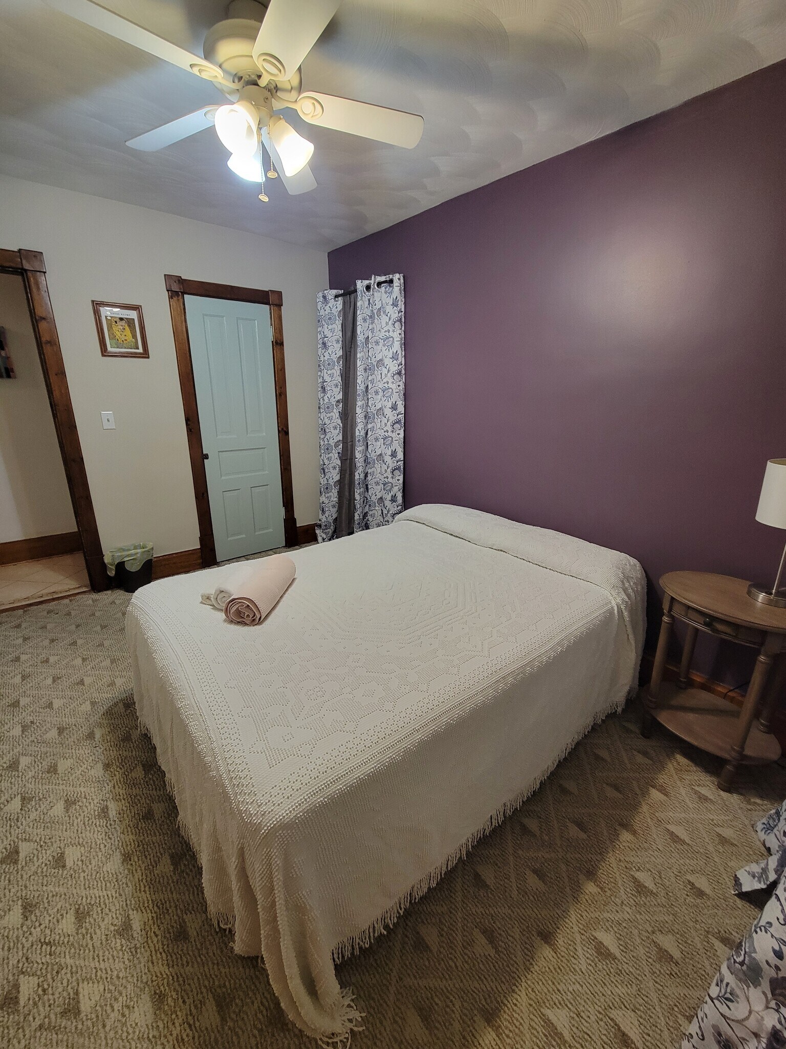 Bedroom 2 - 1618 Bell Ave