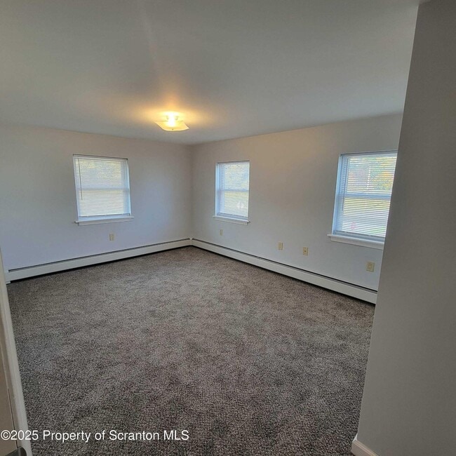 Building Photo - 1756 Nay Aug Ave