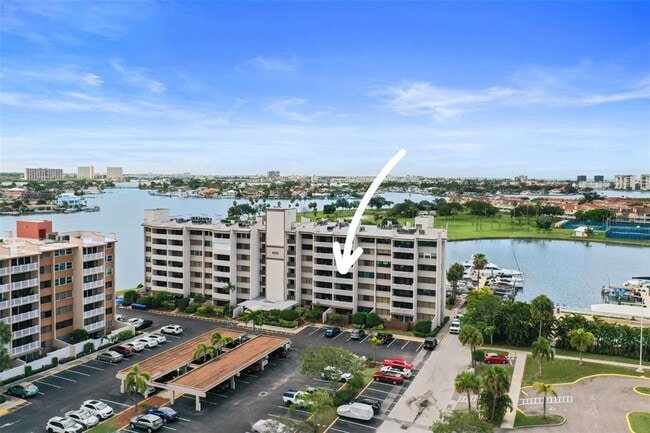 Building Photo - 450 Treasure Island Causeway
