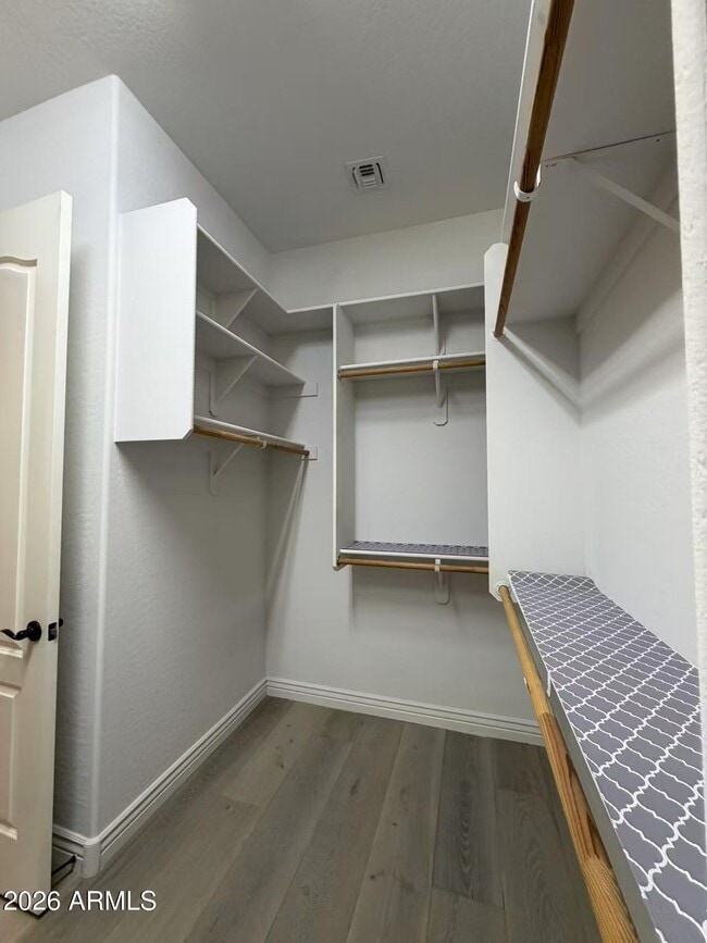 Building Photo - 3191 E Beechnut Pl