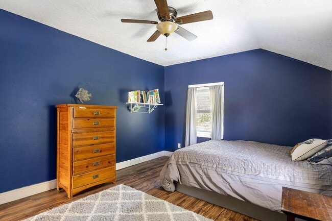 Building Photo - 1425 E Crisafulli Rd