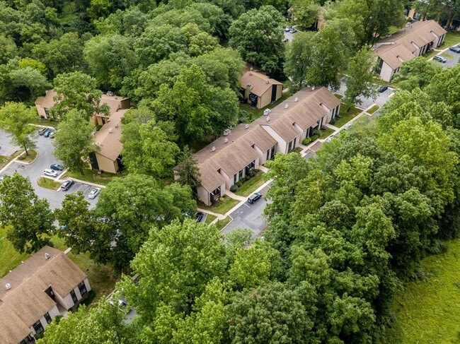 Building Photo - Spacious 3 Bedroom, 2 Bath Condo in Unionville-Chadds Ford School District