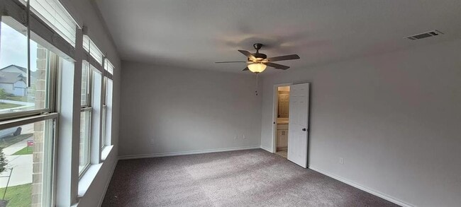 Building Photo - 195 Longstraw Dr