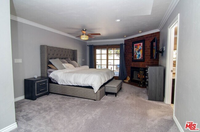 Building Photo - 15845 Condor Ridge Rd