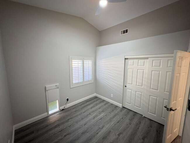 Building Photo - Fully Remodeled 3-Bedroom Home in 89144