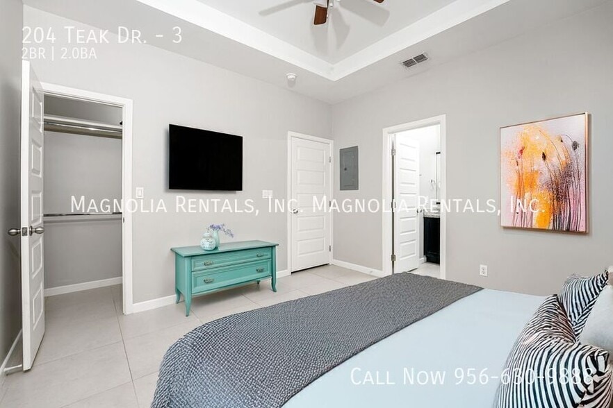 Building Photo - 204 Teak Dr