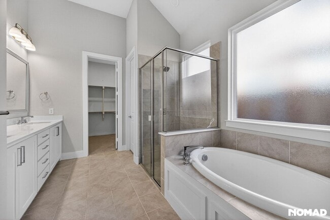 Building Photo - 1780 Dartmoor Dr