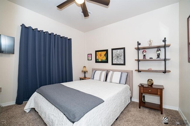 Building Photo - 27266 Mesquite Ave