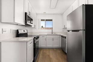 Building Photo - Terre at the Ranch