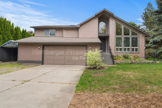 Building Photo - 3807 S Woodward Rd