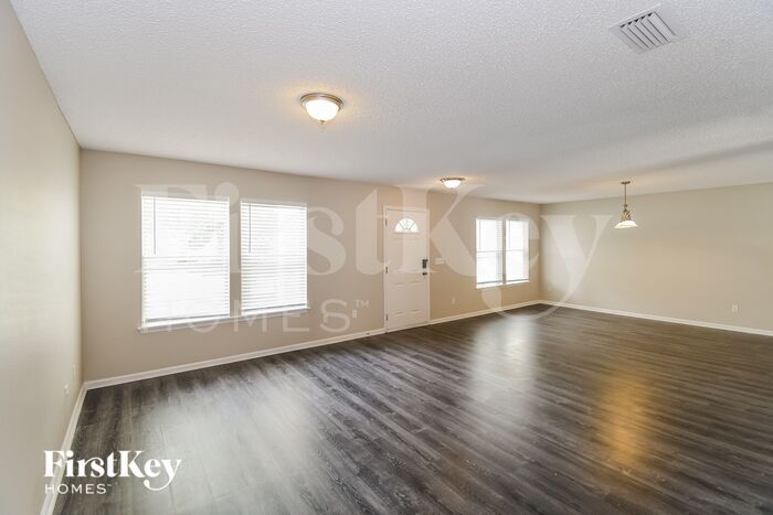 Building Photo - 11293 Martin Lakes Dr N