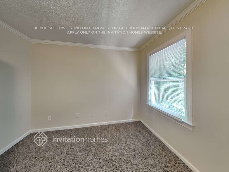 Building Photo - 815 Brightmoor Dr
