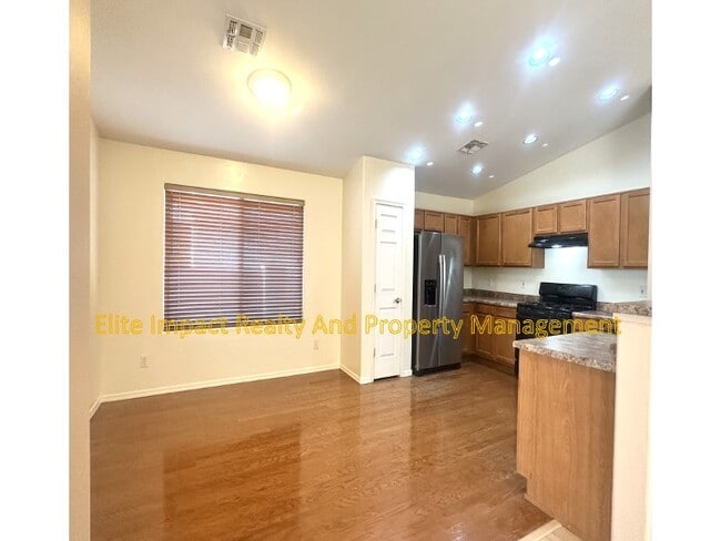 Building Photo - 8332 S Lost Mountain Rd