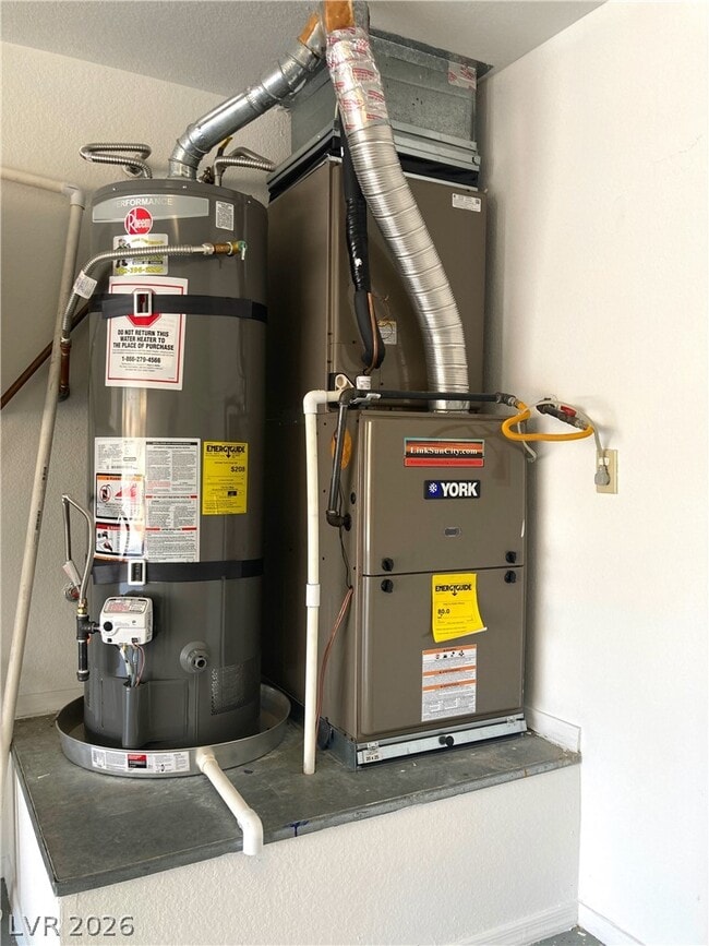 Building Photo - 3016 Cavalcade St