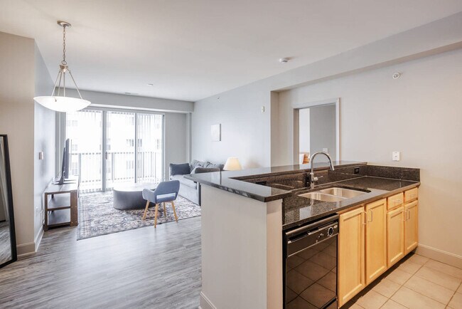 Building Photo - 121 E Freedom Way