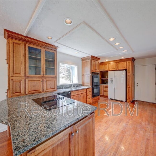 Building Photo - 12001 E 300 S