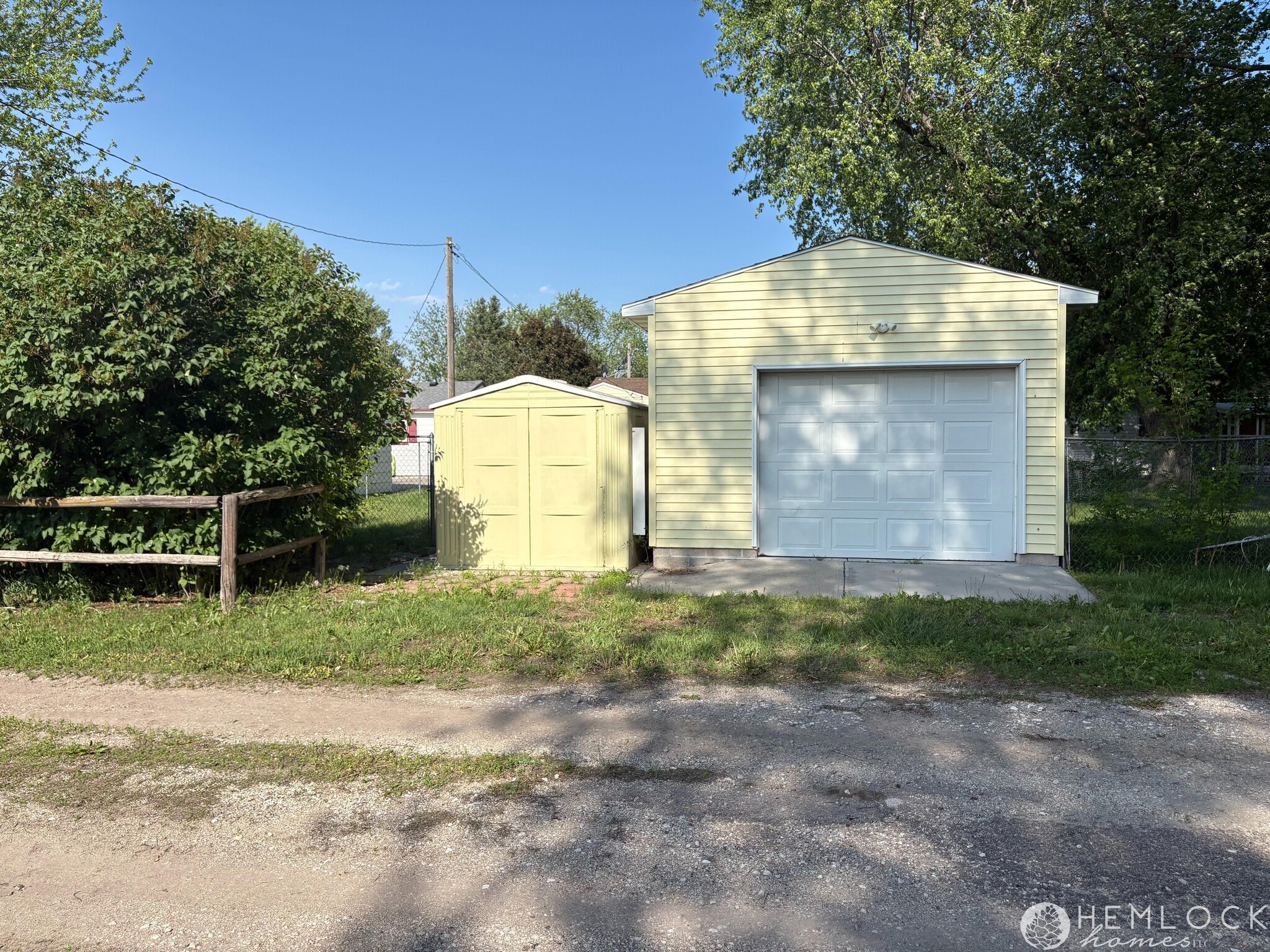 Detached Garage and Shed - 916 Blaine St