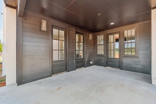 Building Photo - Natural Soul, Modern Flow, Your Boho Escape Awaits!