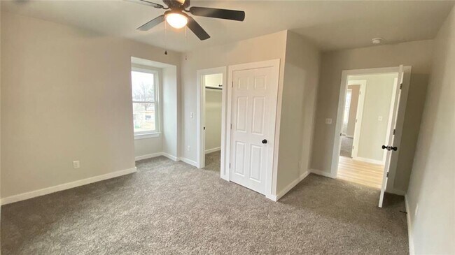 Building Photo - Remodeled 5 bedroom home in Mcloud!