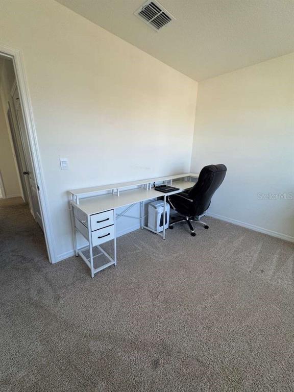 Building Photo - 9752 Black Walnut Dr