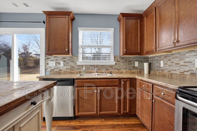 Building Photo - 3315 Runneymede Street SW