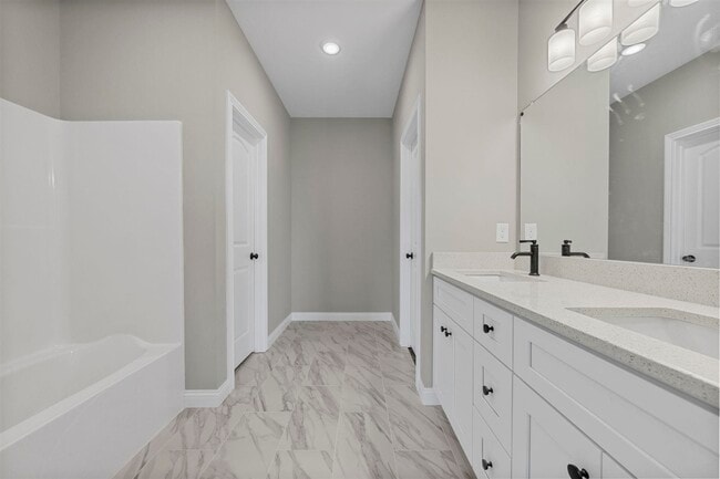 Building Photo - 451 White Dogwood Cir