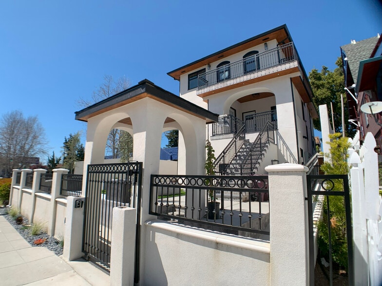 Building Photo - 2127 Park Blvd