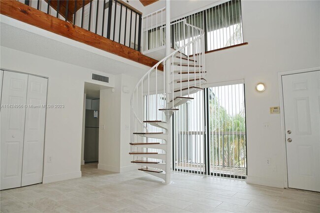 Building Photo - 8311 SW 157th Ave