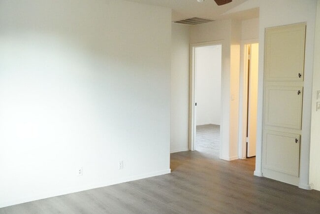 Building Photo - 1231 N Firehouse Ct
