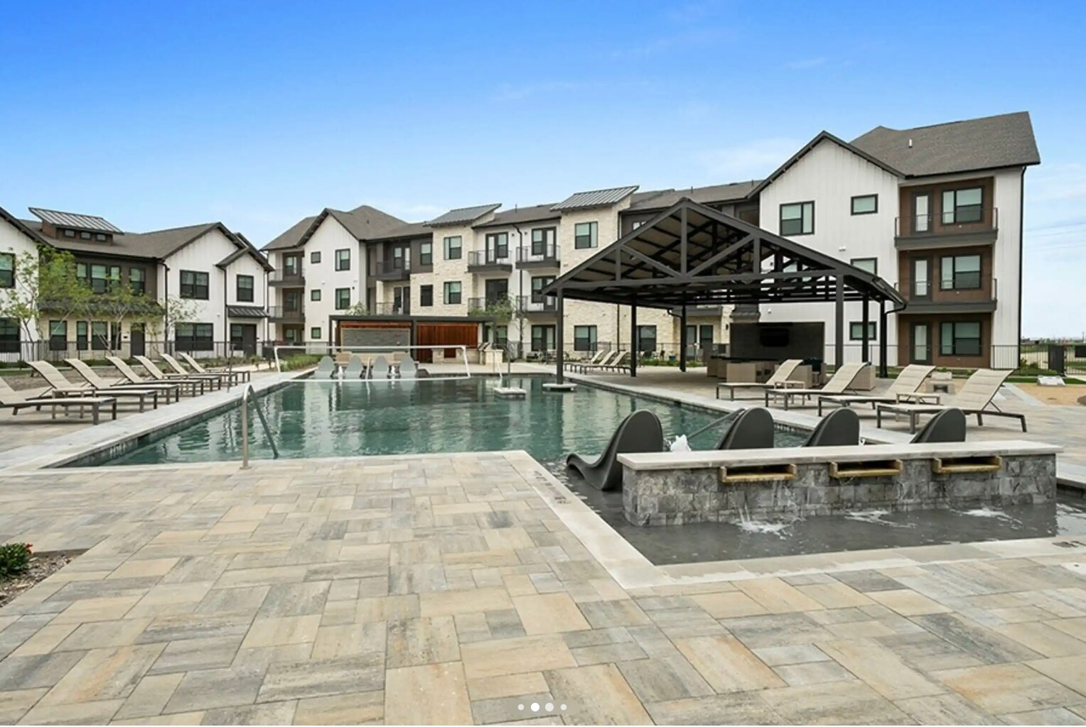 Building Photo - 8200 Glenn Day Dr