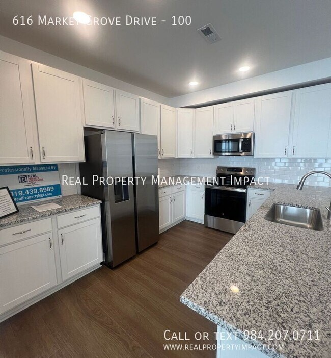 Building Photo - 616 Mkt Grv Dr