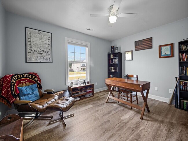 Building Photo - 309 Forbes Ln